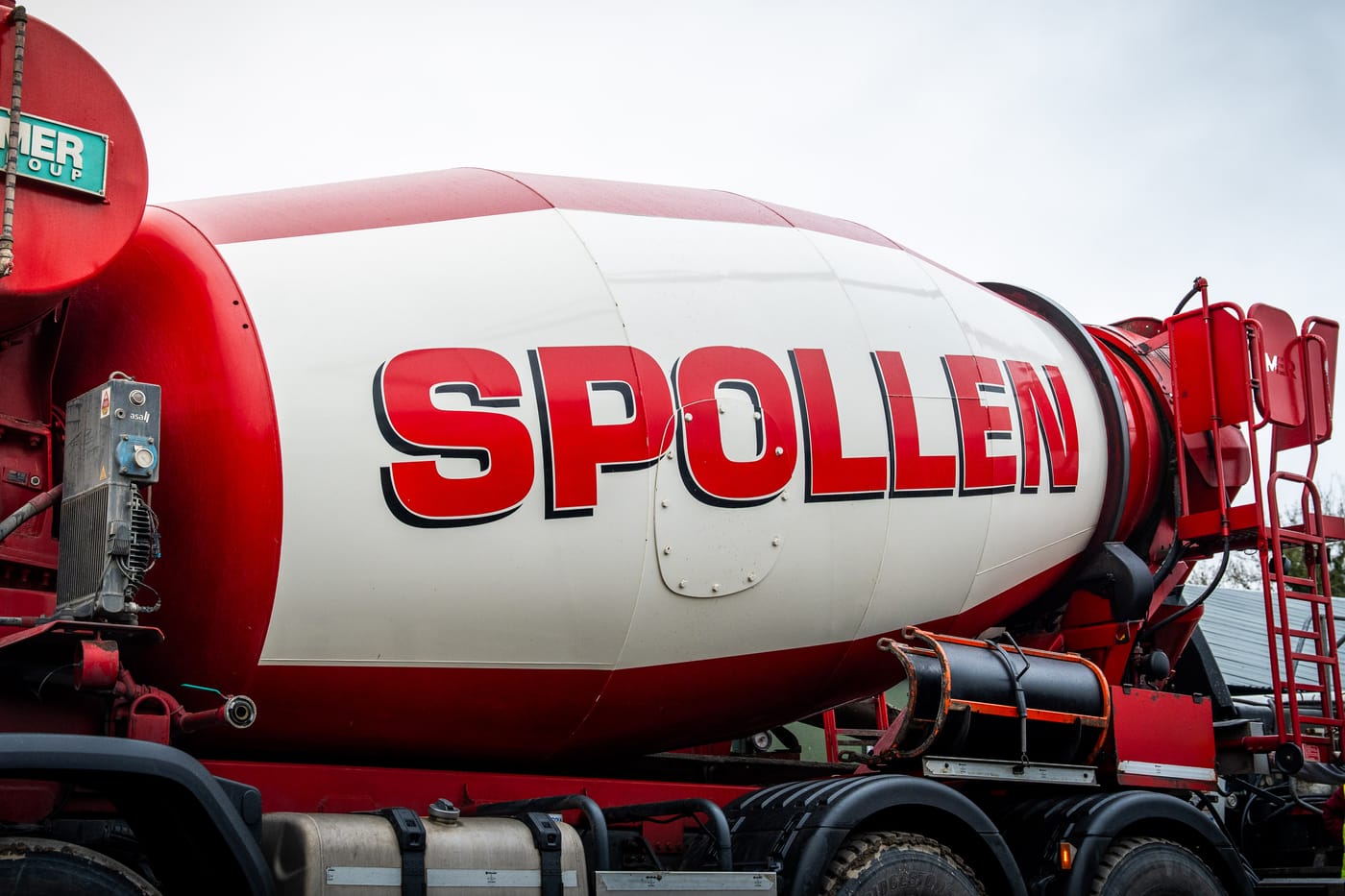 SPOLLEN branding on a ready-mix concrete truck drum — Spollen Concrete Ltd, Athlone