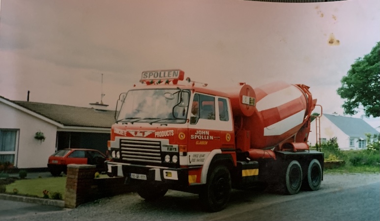 Hino mixer truck 1990s